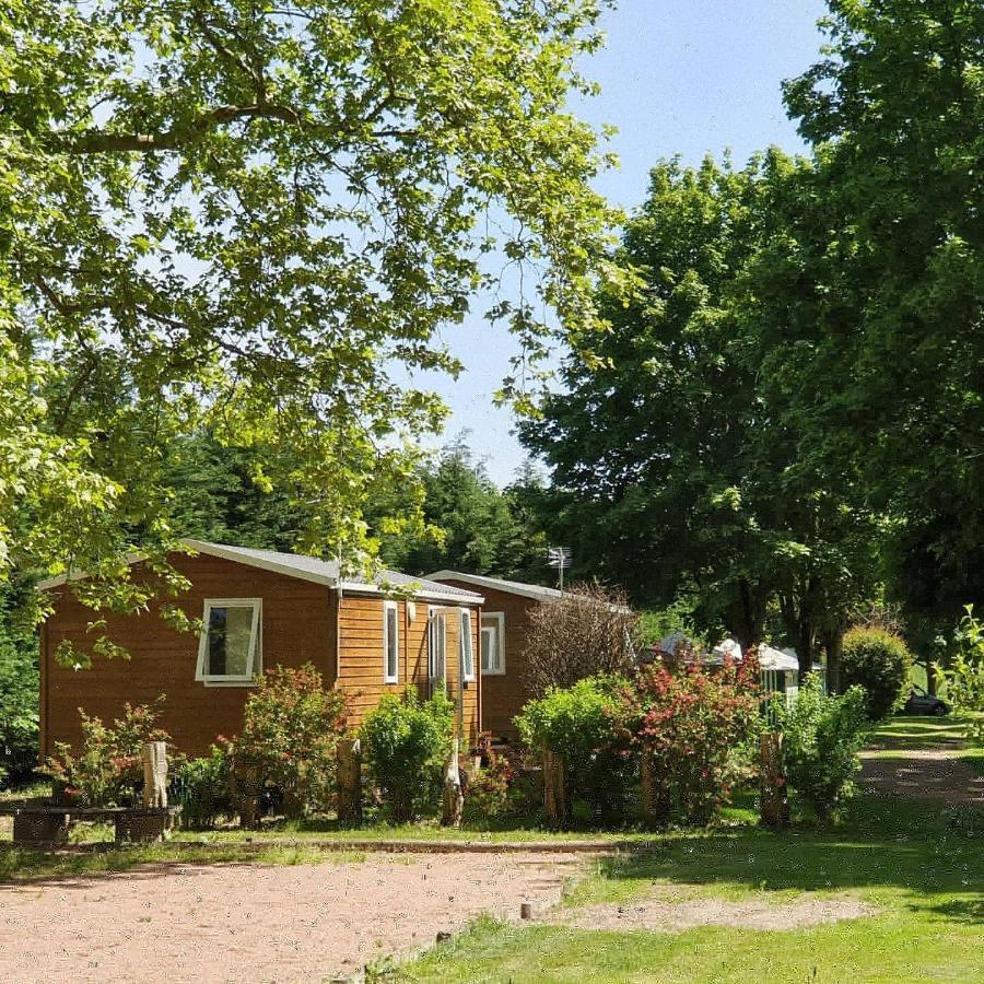 Camping Des 2 Rives- Mobilhomes Etang-sur-Arroux Екстериор снимка