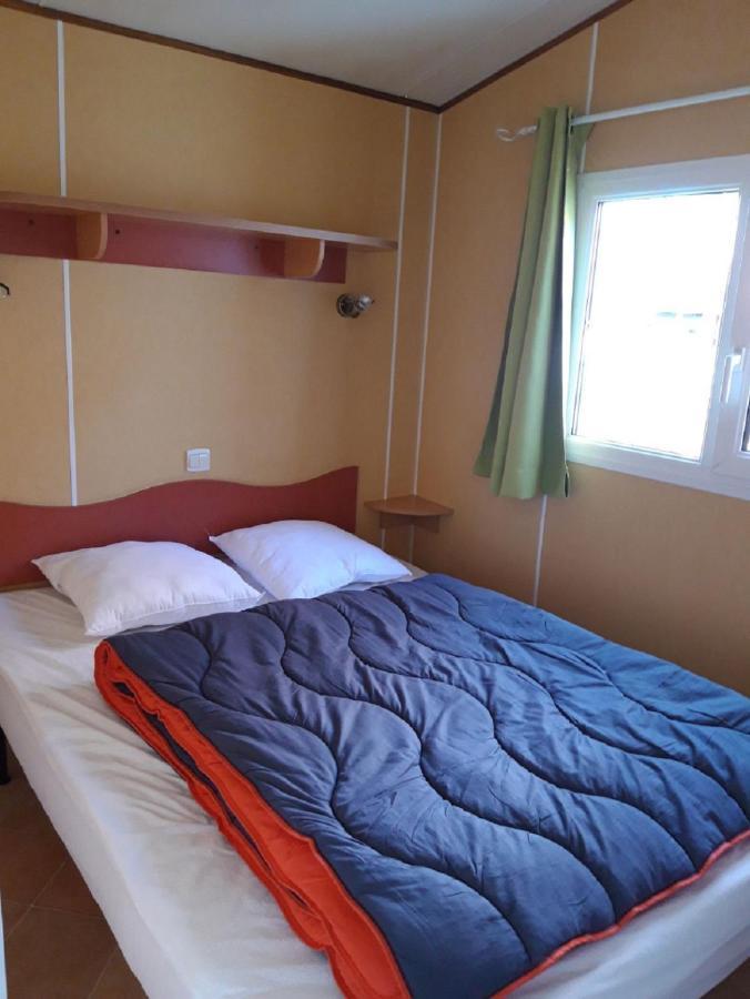 Camping Des 2 Rives- Mobilhomes Etang-sur-Arroux Екстериор снимка